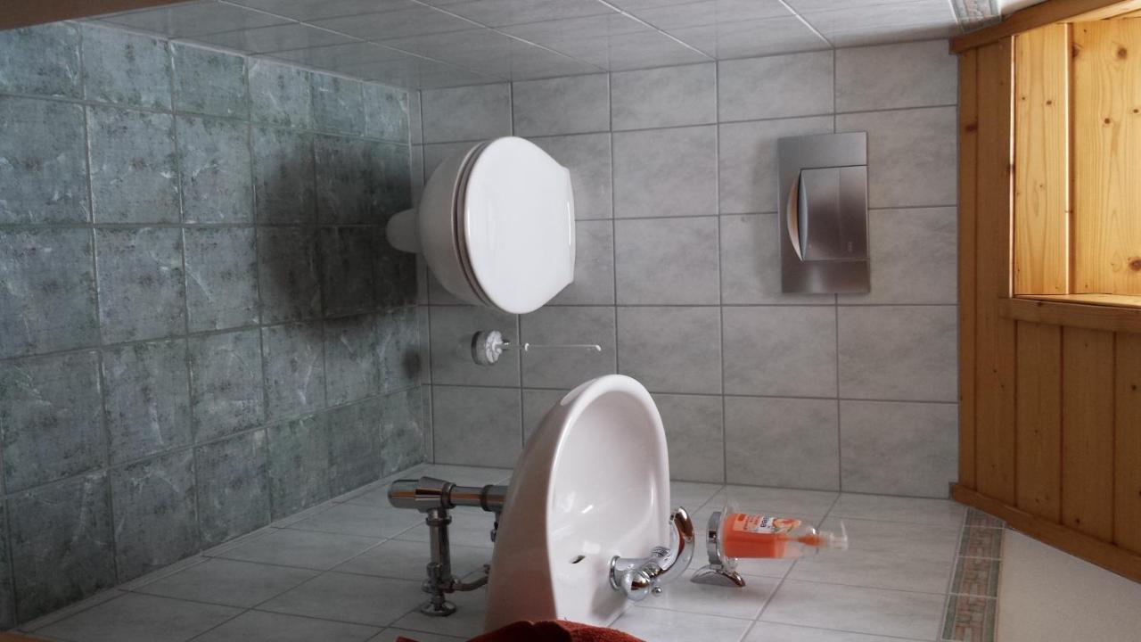 ריינהאוזן Ferienhaus Schwoerer מראה חיצוני תמונה