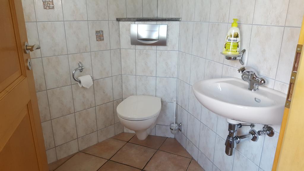 ריינהאוזן Ferienhaus Schwoerer מראה חיצוני תמונה